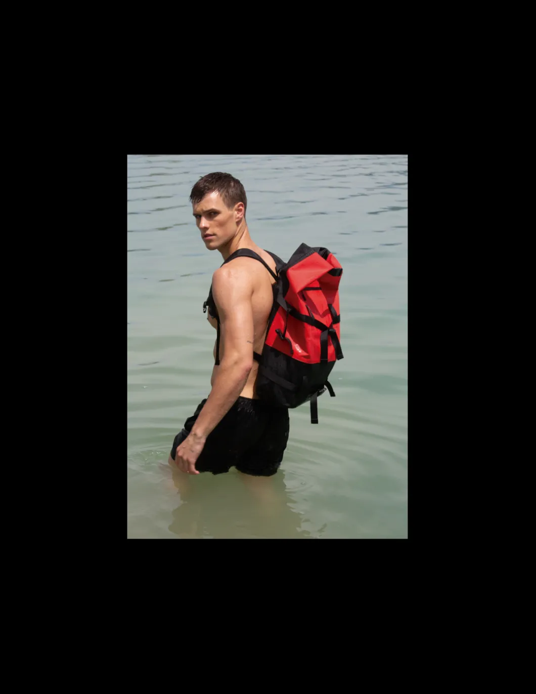 Sac à Dos Imperméable Avec Sangles De Compression 50L